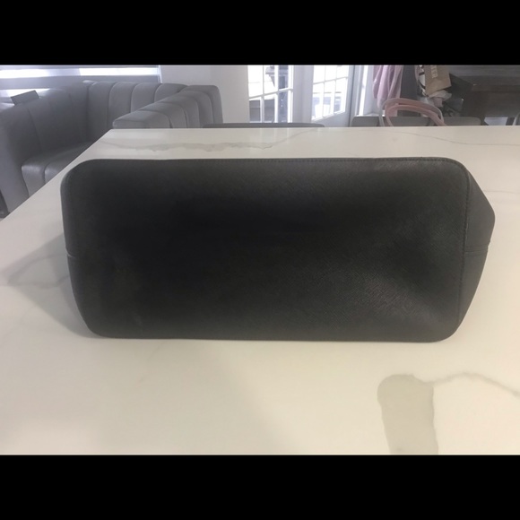 Authentic Michael Kors Jet Set Travel Stripe Tote - Picture 3 of 7